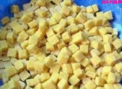 老钓友不愿透漏的3款天然饵料配方,5分钟