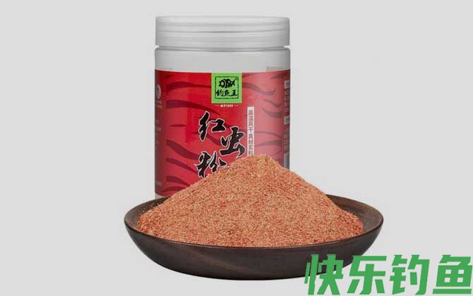 红虫粉配什么料钓鲫鱼?