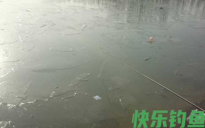 溪流钓